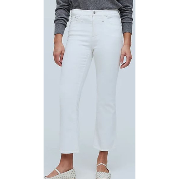 Madewell Mid Rise Kick Out Crop Petite Pure White Denim Jeans US Women's 33P New - Picture 1 of 7